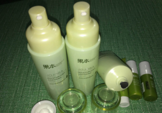 詩婷露雅荷荷巴系列有刺激嗎？適合敏感肌嗎？