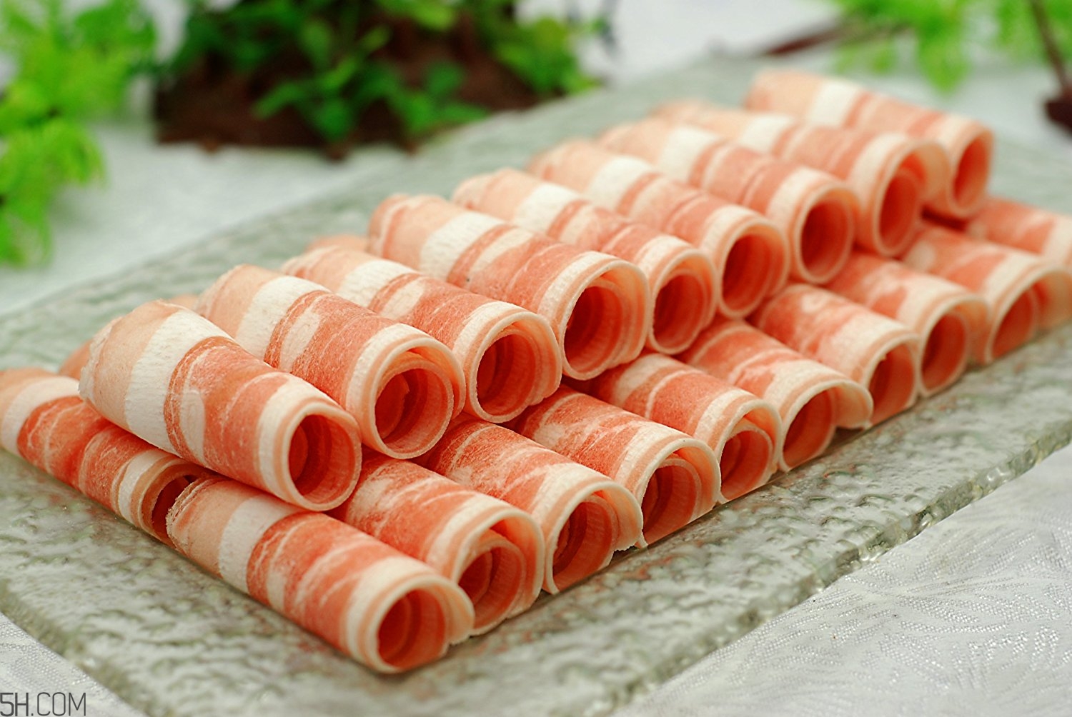 羊肉和香蕉可以一起吃嗎？吃了羊肉可以吃香蕉嗎？
