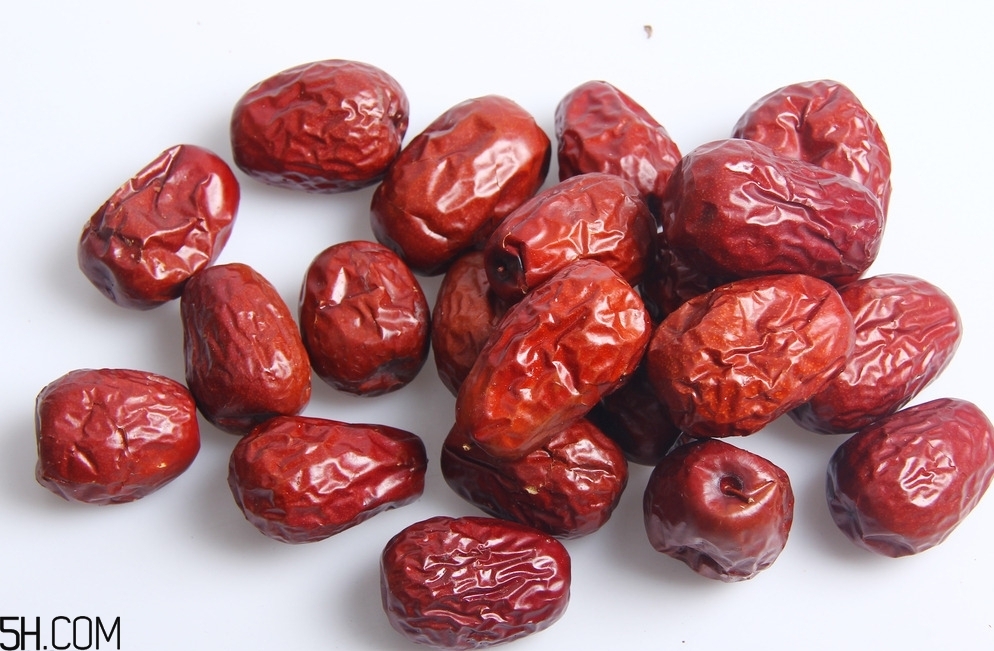 最健康吃紅棗的方法是什么？吃紅棗需要注意些什么？