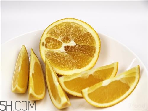 柿子和橙子能一起吃嗎？吃完橙子可以吃柿子嗎？