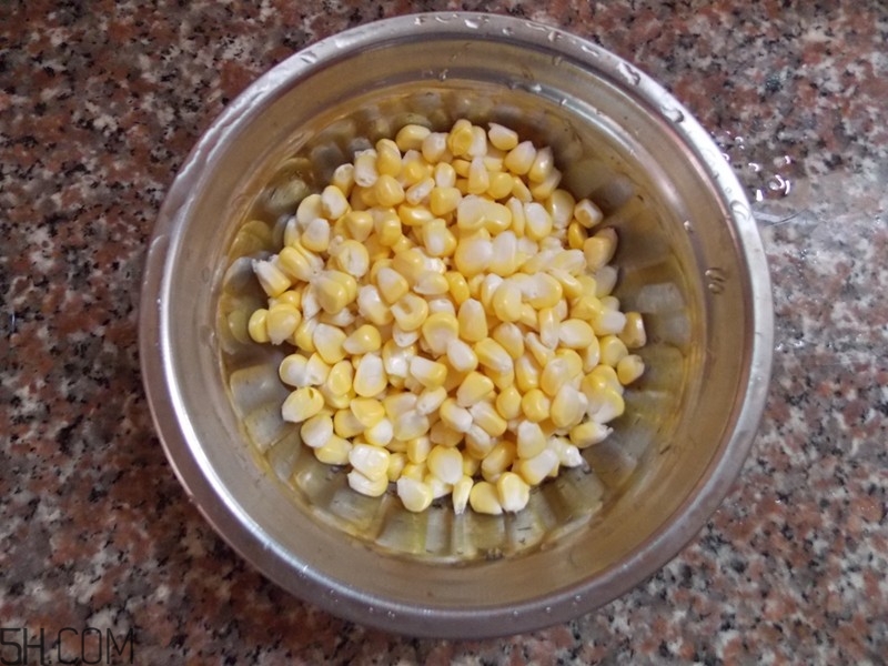 紅豆薏米能和玉米一起煮嗎？紅豆薏米加玉米有什么好處？