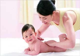 常對嬰幼兒撫觸有哪些作用？寶寶一周歲怎樣安排作息？