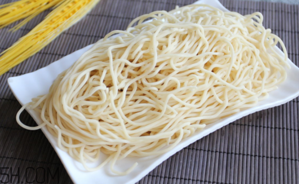 甲醛面條是什么意思？甲醛面條危害極大