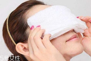 孕婦臉浮腫怎么消除？科學喝水是關鍵
