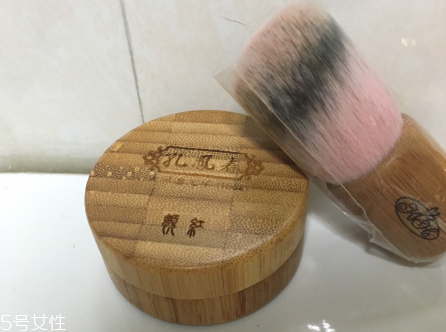 孔鳳春彩妝有哪些好用？國貨經典
