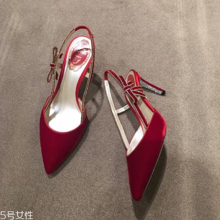 rene caovilla是什么牌子？足尖的奢華藝術品