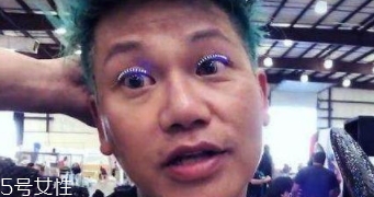 發光假睫毛多少錢？一閃一閃亮晶晶
