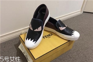 fendi鞋子一般多少錢？引領(lǐng)時尚潮流