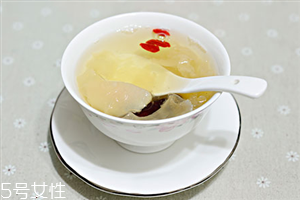 蒸梨可以治感冒嗎？梨怎么吃治感冒？