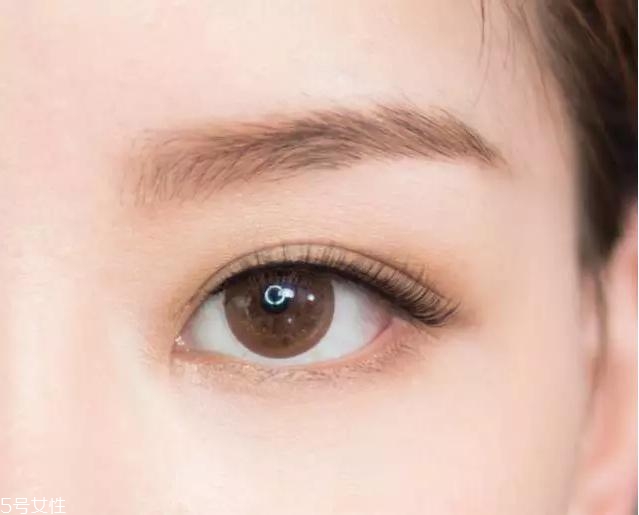 網紅的妝都是怎么化的？論女生眼妝的重要性