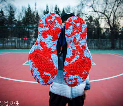 nike pg2上腳實戰測評 耐克泡椒二代讓你驚艷
