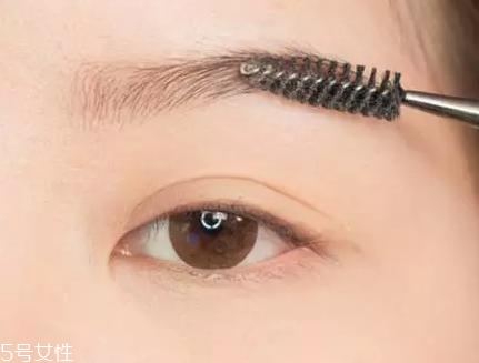 網紅的妝都是怎么化的？論女生眼妝的重要性