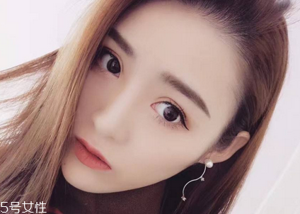 種睫毛接多少根好看？種的睫毛的質量決定效果