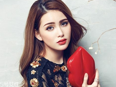 孕睫術和種睫毛哪個好？孕睫術美瞳線不要一起做