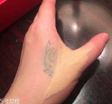 dermacol黛瑪蔻小金管怎么樣？