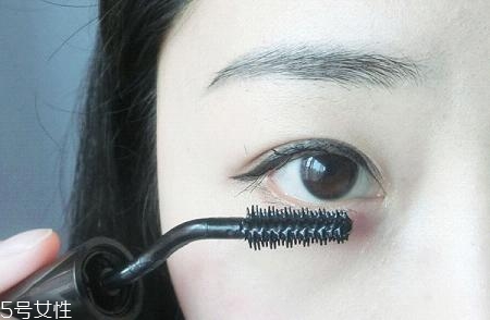 睫毛膏怎么刷好看？給你帶來深邃雙眸
