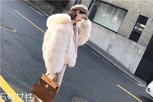 皮草為什么不能水洗？洗完后悔就來(lái)不及了
