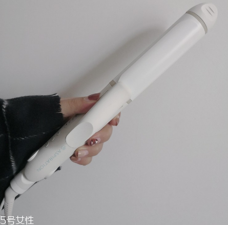 lansam卷發(fā)棒和aspiration卷發(fā)棒哪個好用？護發(fā)方法