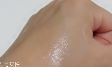 紀(jì)梵希水漾活妍面霜好用嗎？冰淇淋質(zhì)地的面霜評(píng)測
