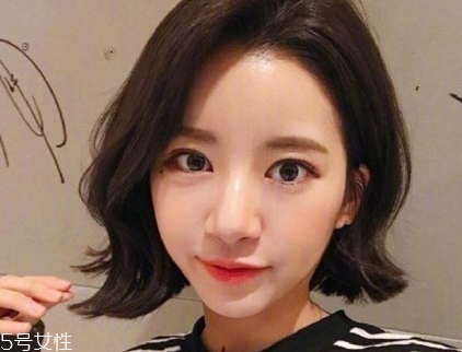 短發可以燙什么發型？聽說這些短發可以瘦臉