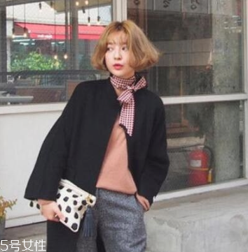 短發卷發怎么弄好看？裴秀智發型同款get