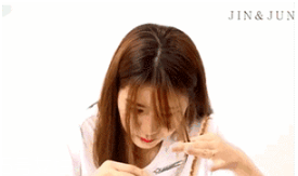 小美好沈月同款發型怎么剪 軟萌的咖啡色發型推薦