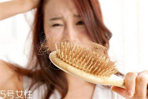 一天掉多少根頭發是正常的？為頭發加點營養