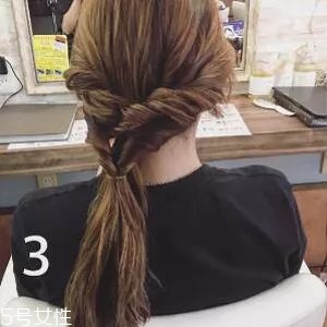 女生冬天長發怎么編好看？長發妹紙才懂得的痛