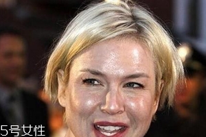 底妝脫妝怎么辦？及時補水拯救脫妝尷尬