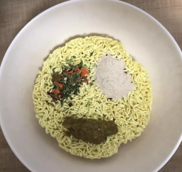 藤嬌牛肉面和藤椒牛肉面哪個好吃？統一和康師傅的對決