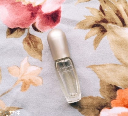 雅詩蘭黛香水怎么樣？提升生活逼格的香水