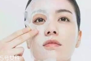 敷面膜為什么會有刺痛感？除了假貨還有這些原因