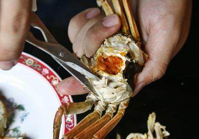 陽澄湖大閘蟹怎么吃？食陽澄湖大閘蟹注意事項
