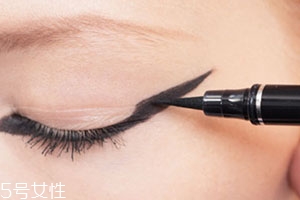 dior迪奧眼線筆多少錢一支？