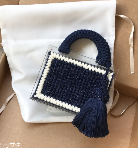 0711是什么牌子？純手工編織包包的經典