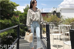 牛仔褲a和b有什么區別？牛仔褲版型大不同