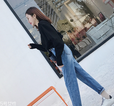 牛仔褲膝蓋鼓包怎么辦？是自然現象