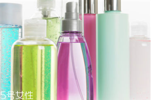 卸妝水卸妝乳和卸妝油的區別 卸妝要徹底