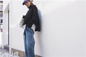牛仔褲把白衣服染色了怎么辦？