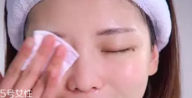 草莓鼻用什么產品最有效？4款產品讓鼻頭亮麗潔凈