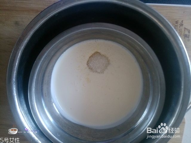 淡奶油怎么打發 打發淡奶油的技巧