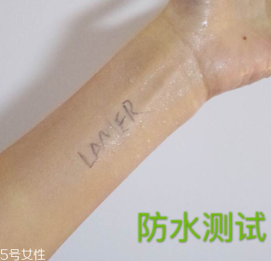 lamer粉底液怎么樣？lamer粉底液試色