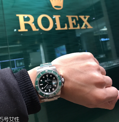 勞力士綠水鬼多少錢？最經典的那抹綠
