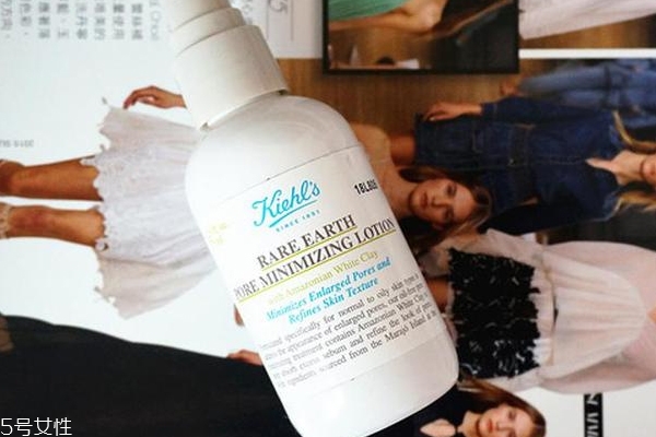 科顏氏白泥乳液怎么樣？搖勻使用不搓泥