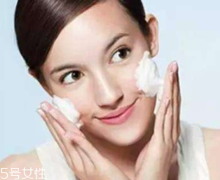apg洗面奶什么牌子好？盤點(diǎn)平價(jià)好用的apg潔面