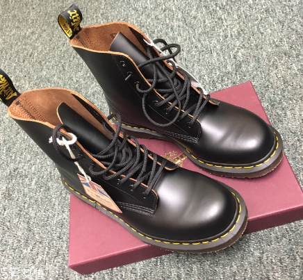 dr.martens 1460多少錢(qián)？馬丁靴最經(jīng)典的款式
