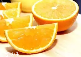柑橘調(diào)香水好聞嗎？吃了這個(gè)大橘子