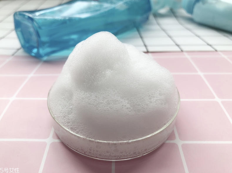 清揚植覺洗發水怎么樣 給頭皮也用爽膚水