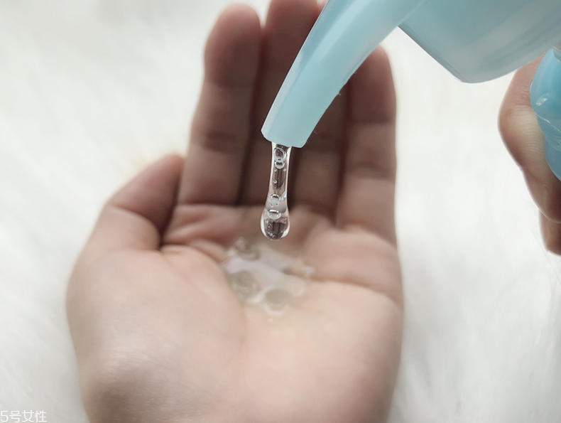 清揚0硅油洗發(fā)水好用嗎？自帶高級感香調(diào)