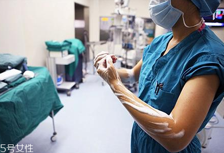 麻藥可以帶上飛機嗎？不能帶但可托運